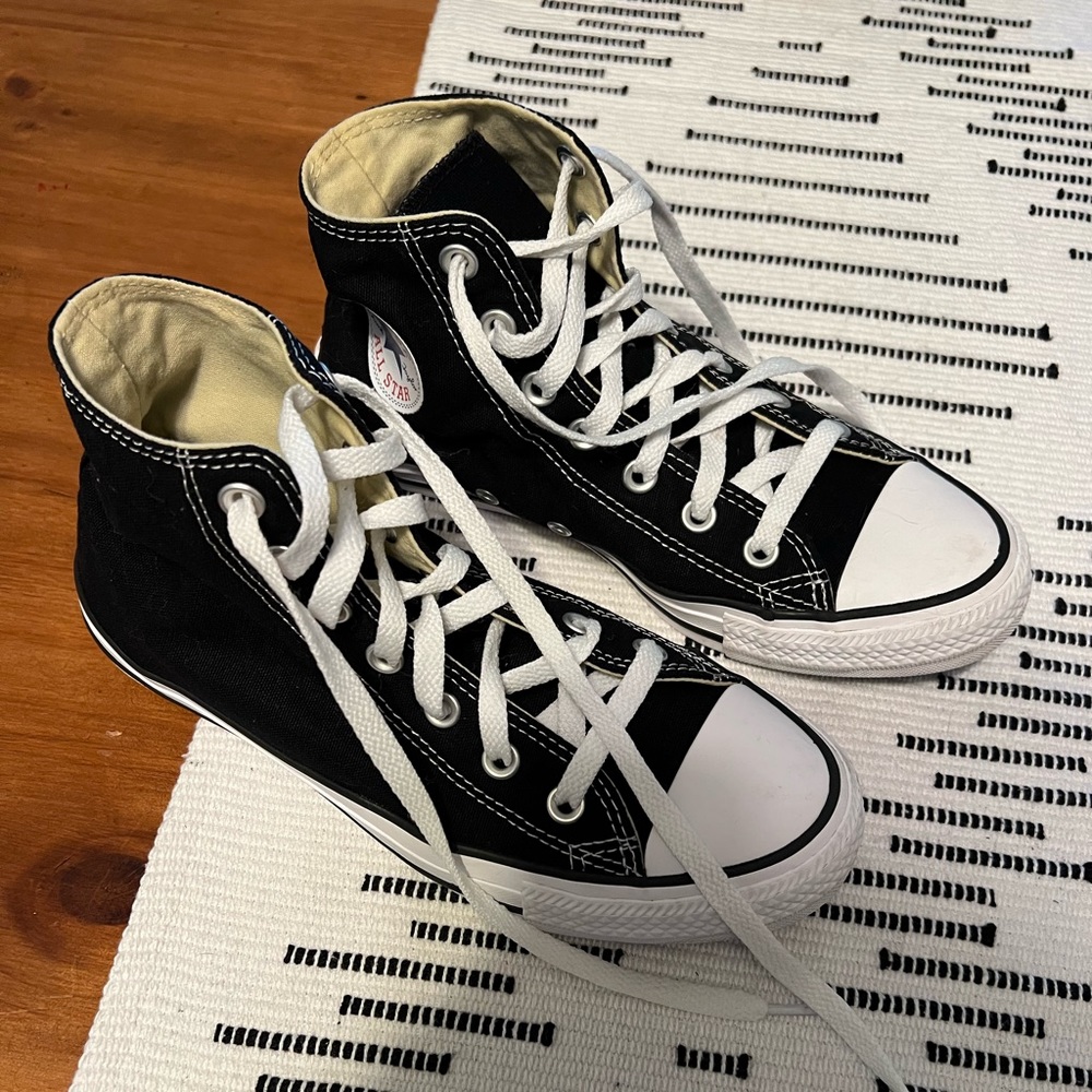 Women’s Converse